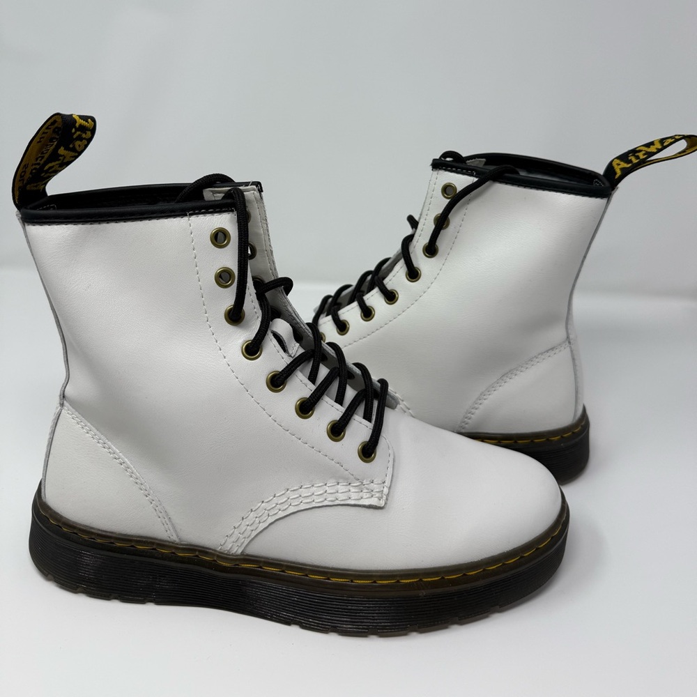 Dr. Martens White Leather Combat Boots Classic Doc Martens EUC Unisex